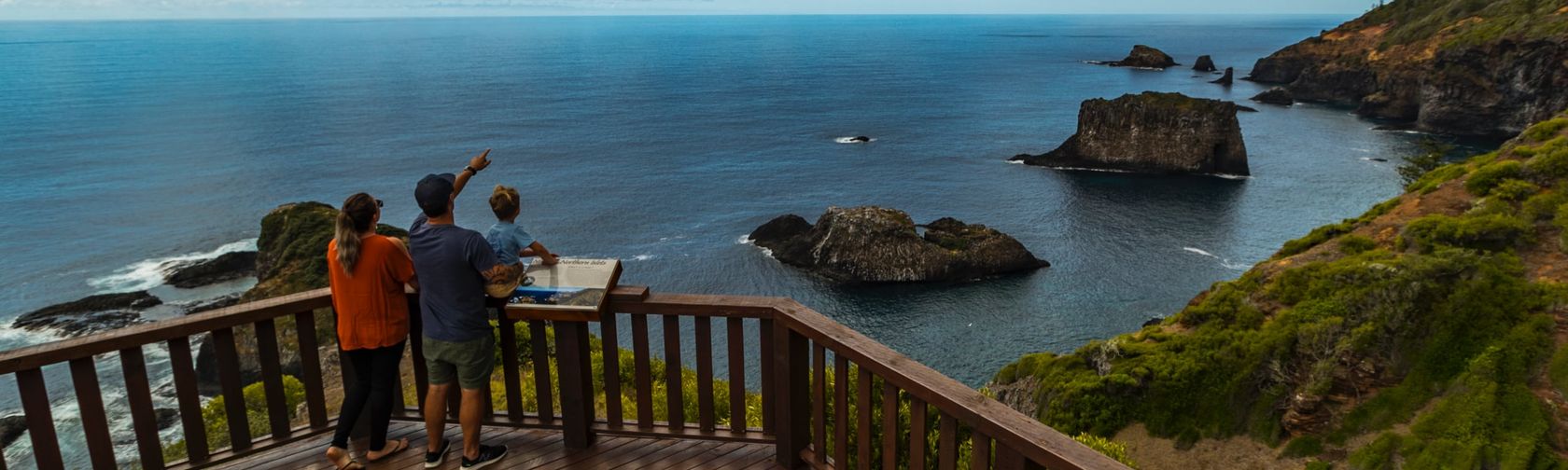 Captain Cook Lookout. Photo: Norfolk Island Tourism